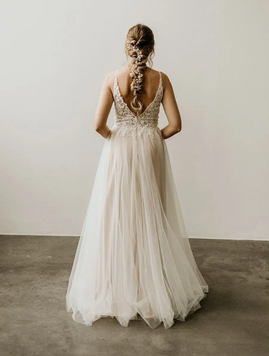 HAZEL BLUSH by Esther Hofmann - view 6 of 8