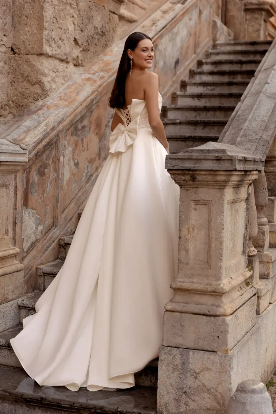 8331 by Monica Loretti - view 5 of 7