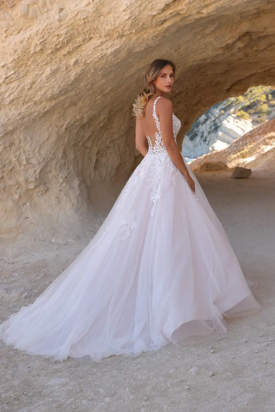 Aida by Azuree Bridal - view 4 of 5