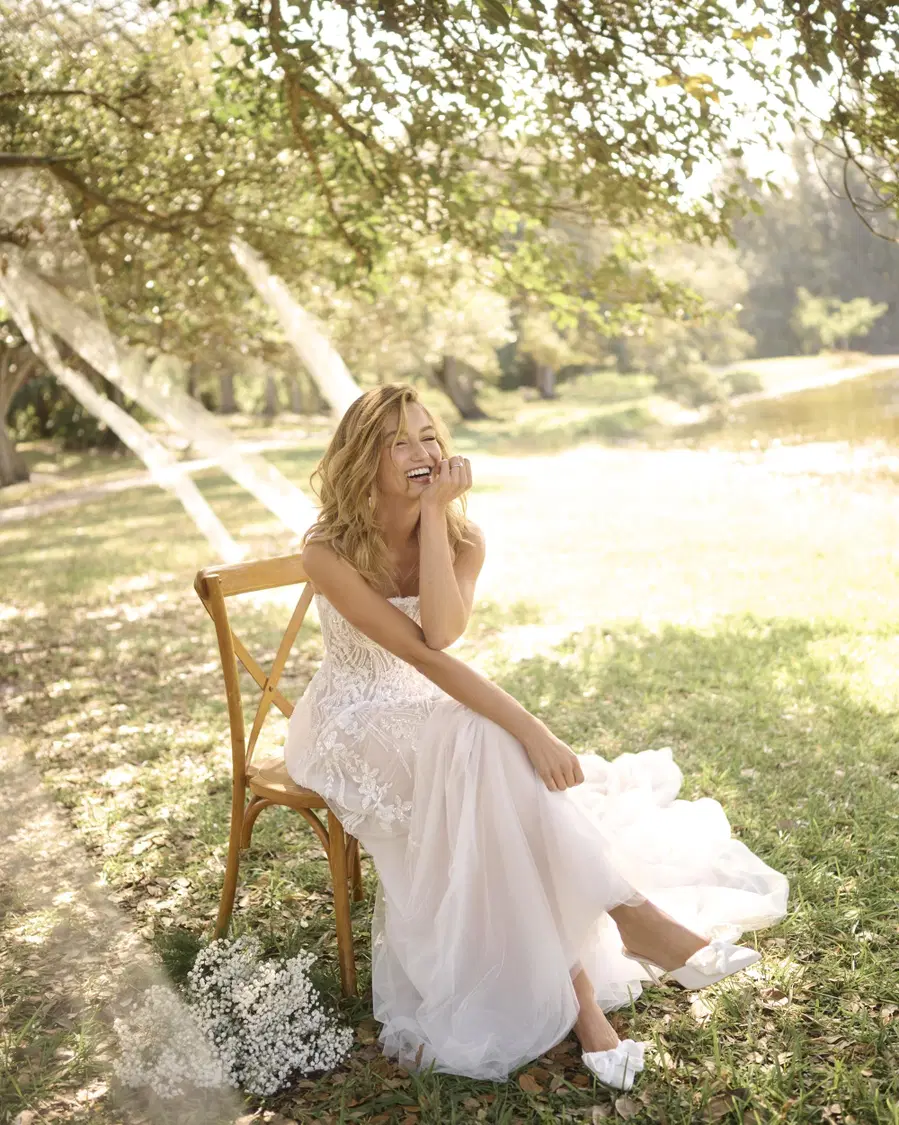 Angie by Rebecca Ingram - view 4 of 12
