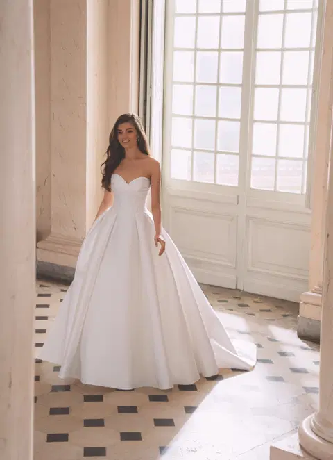 Freya wedding dress by ÉLYSÉE, ball gown, satin