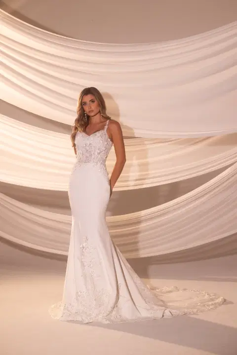 Style RB5102 wedding dress by Rachel Allan, fit & flare, crepe