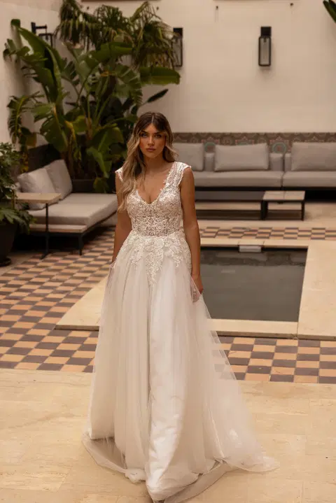 Alma wedding dress by Laue, A-line, tulle