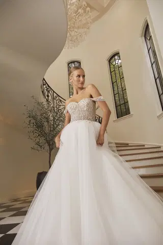 Audrey by Casablanca Bridal - view 3 of 10