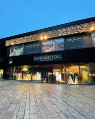 Bij Dani Van Toll Almere