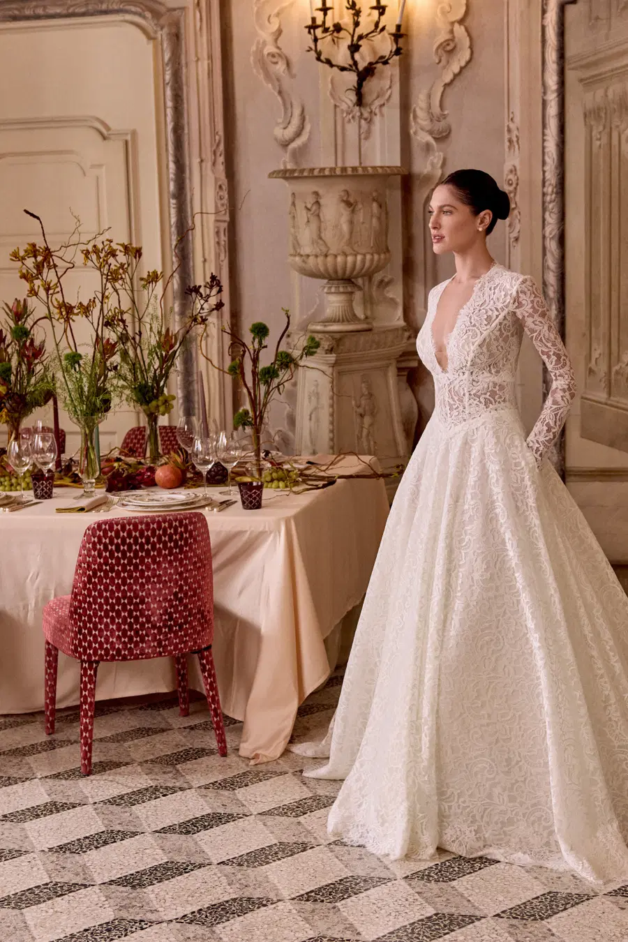 Lady by Justin Alexander: A-Line silhouette, V-neck neckline, lace