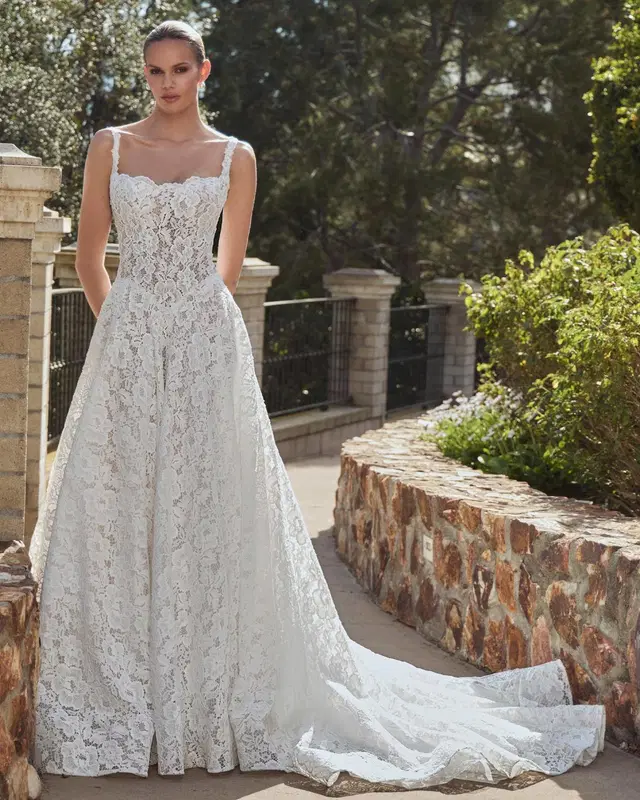 LA26258 Dara by Calla Blanche: sweetheart neckline, sleeveless, lace