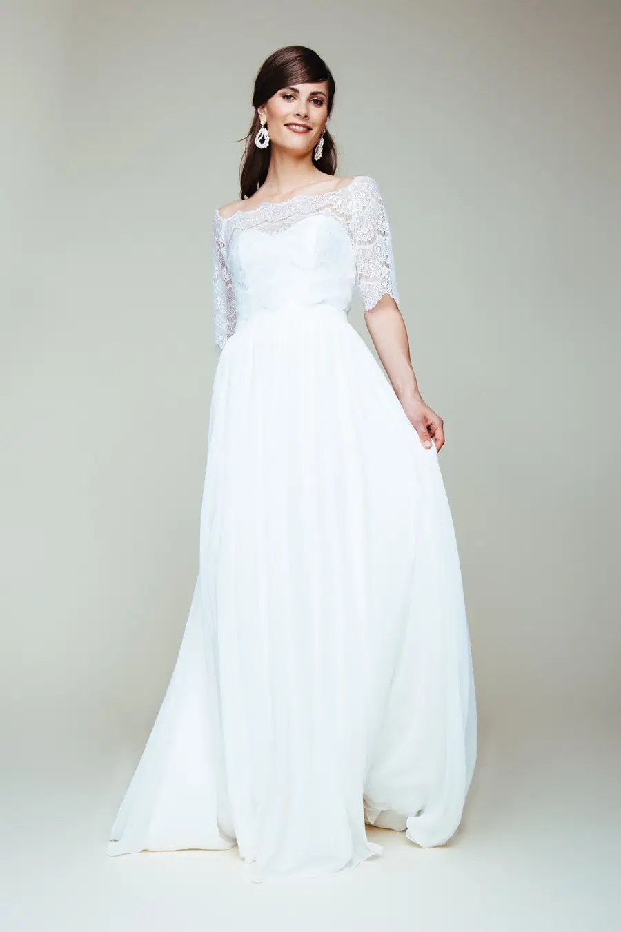 Chiffon-Rock S-1040 by KUESS die BRAUT - view 3 of 6