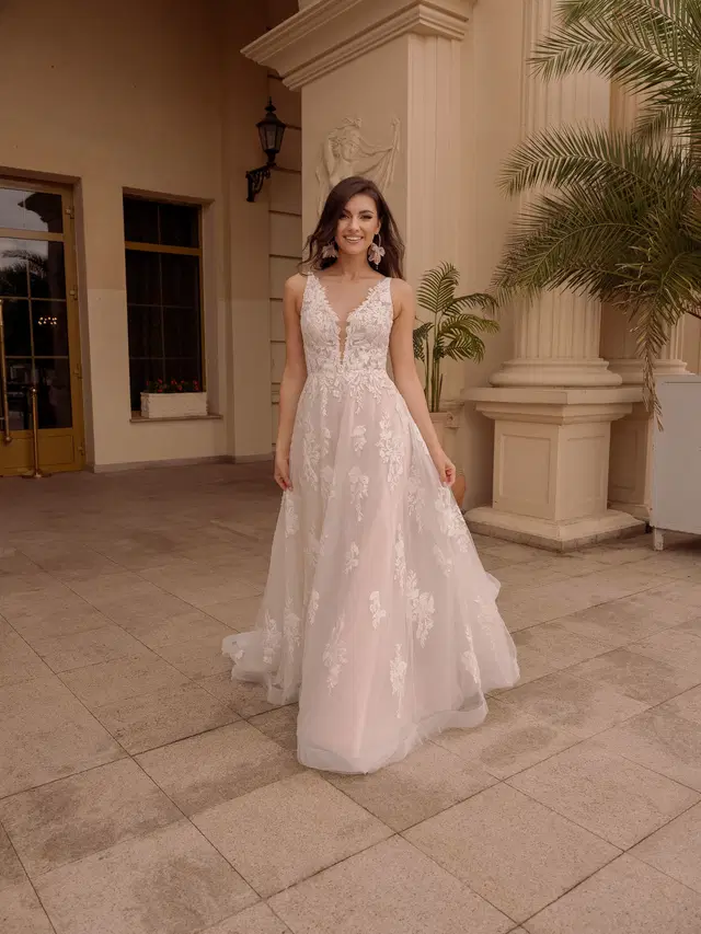 TO-2009T by Agnes: A-Line silhouette, deep V-neck neckline, sleeveless, lace