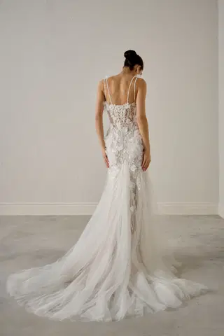 Ambrosia by Justin Alexander Signature - view 5 of 8