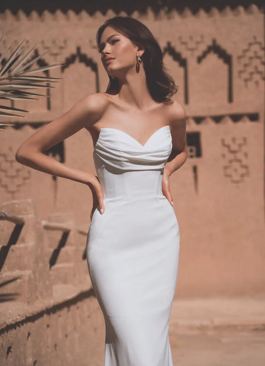Terri by Enzoani - view 3 of 4