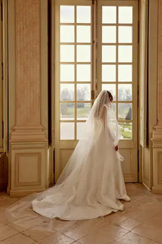 Josette by Justin Alexander - view 6 of 8