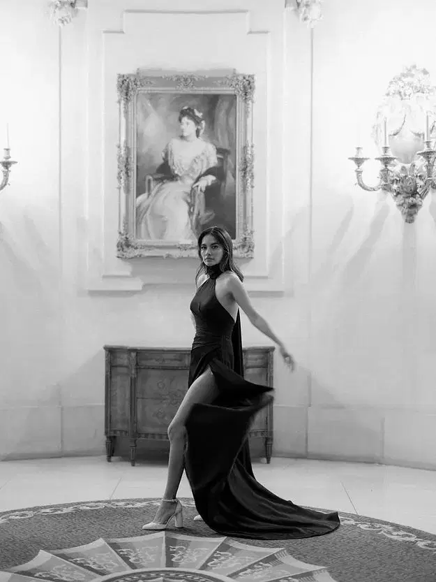 Tiffany by Avenue by Josephine Scott - view 12 of 14