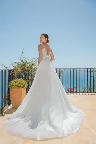 MGB103 by Miss Beautiful Bride - view 3 of 4