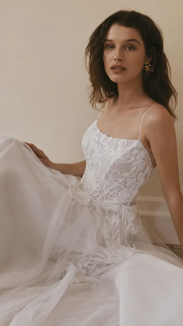 Anissa by Anna Kara - view 2 of 3