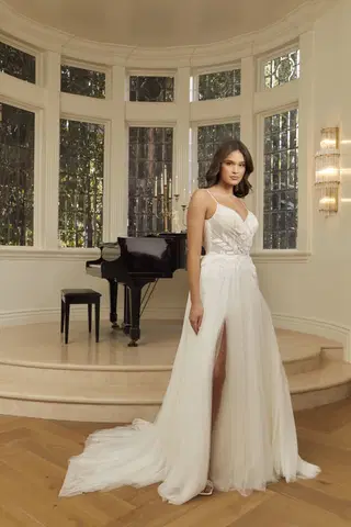 Rhiannon by Casablanca Bridal - view 2 of 7