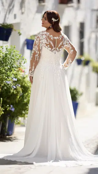 ME26311 by Miss Emily by Très Chic - view 4 of 5