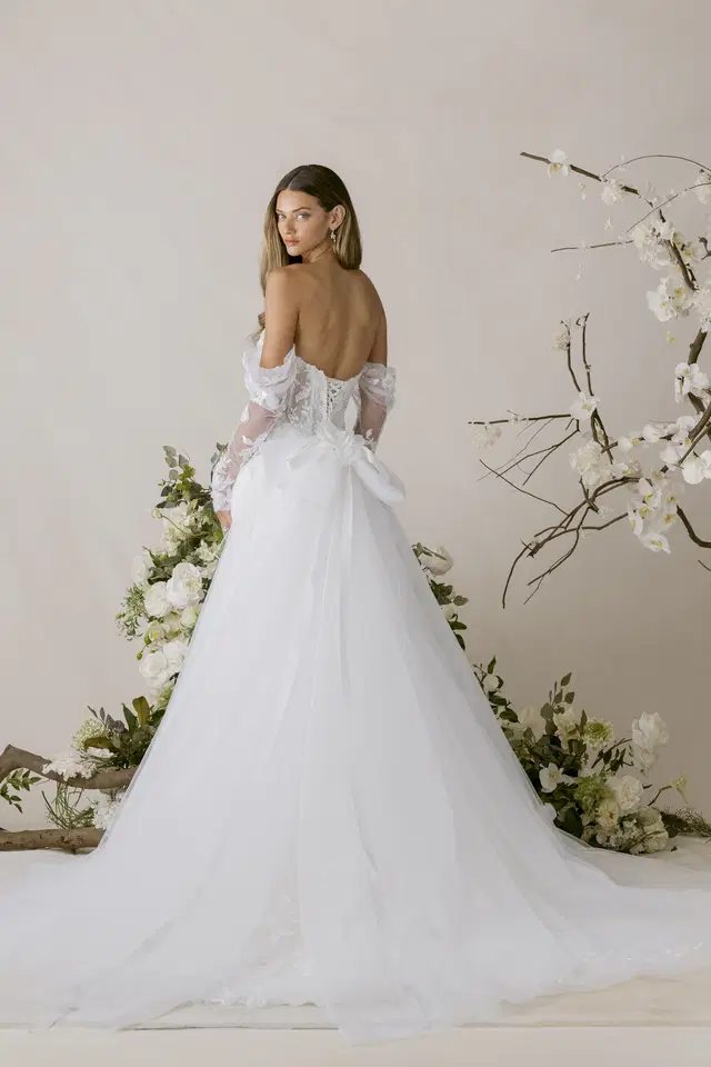 Étoile 1050005 by Mori Lee - view 2 of 3