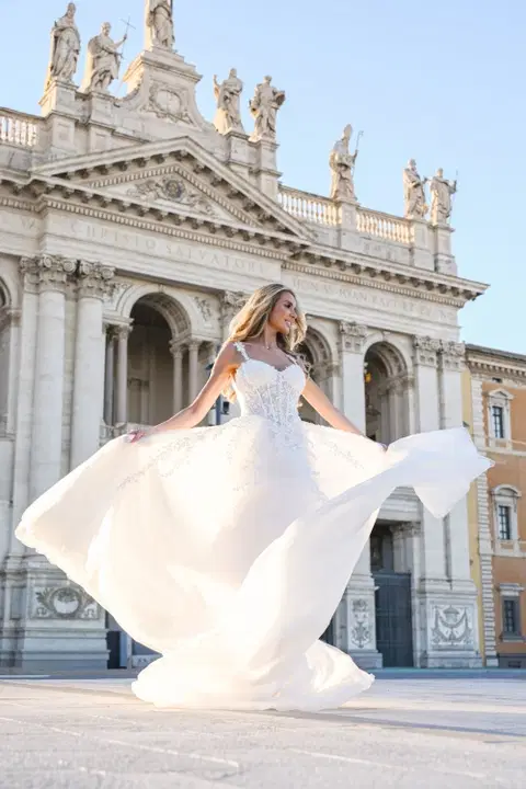 Semifreddo wedding dress by Dando London, A-line, tulle
