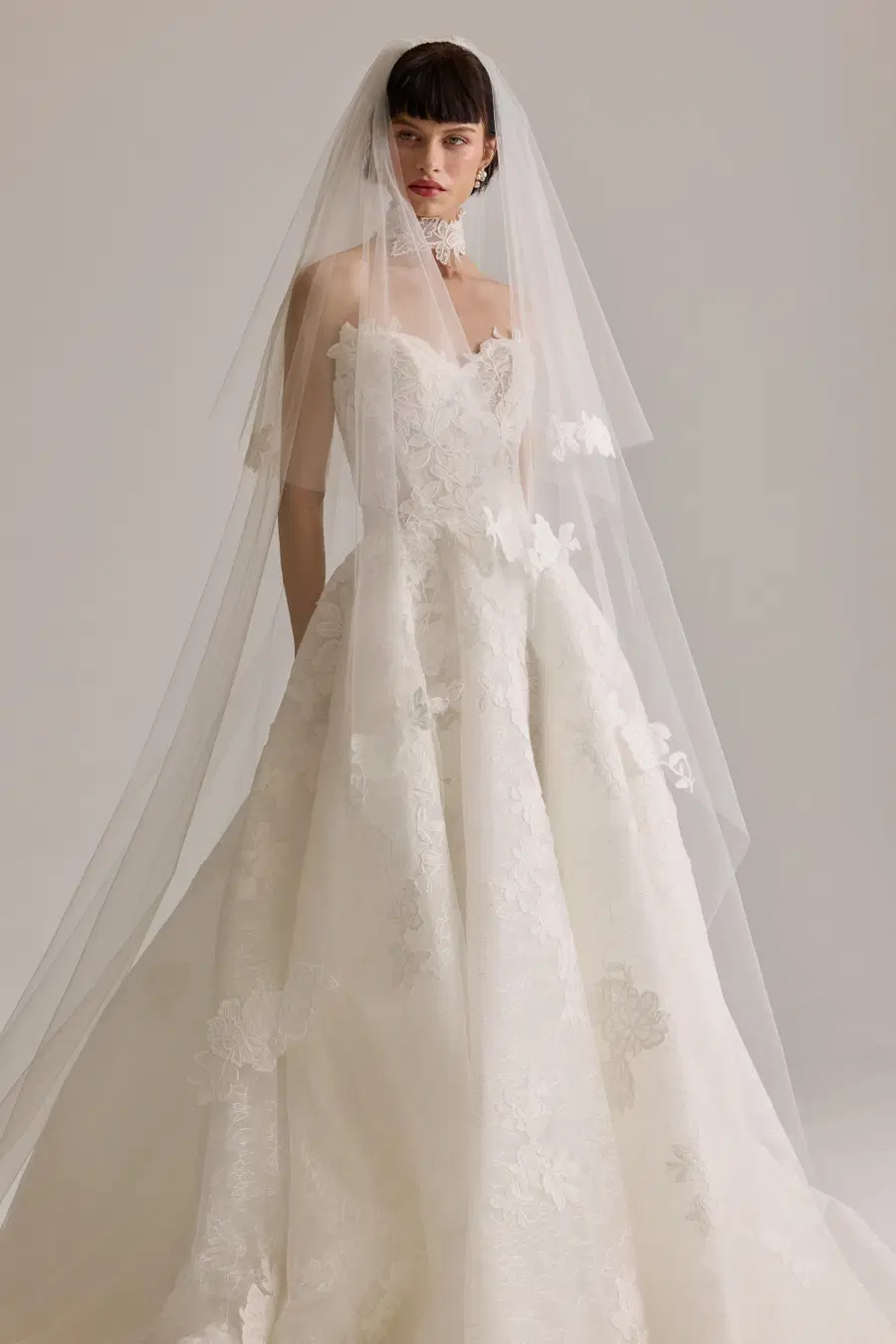 Elizabeth by Josephine Scott - view 3 of 8