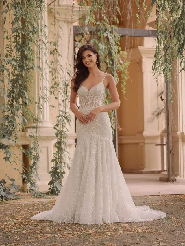 TO-2044T by Agnes: Mermaid silhouette, sweetheart neckline, sleeveless, lace