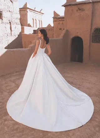 Torvi by Enzoani - view 6 of 8