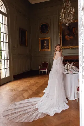 Enrichetta by Maks Mariano - view 6 of 6