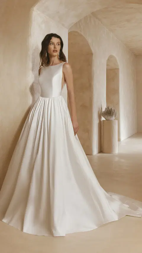 Tessa wedding dress by Anna Kara, ball gown, mikado