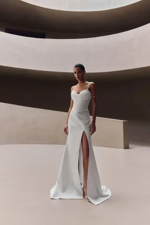 Farella wedding dress by Milla Nova, mermaid, crepe