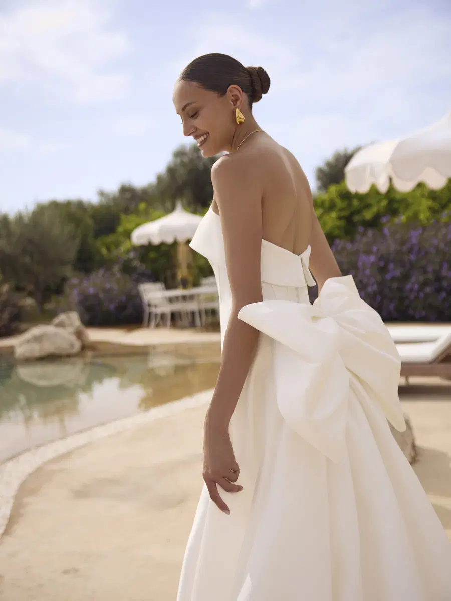 Genesis by Modeca Bridal - view 4 of 6