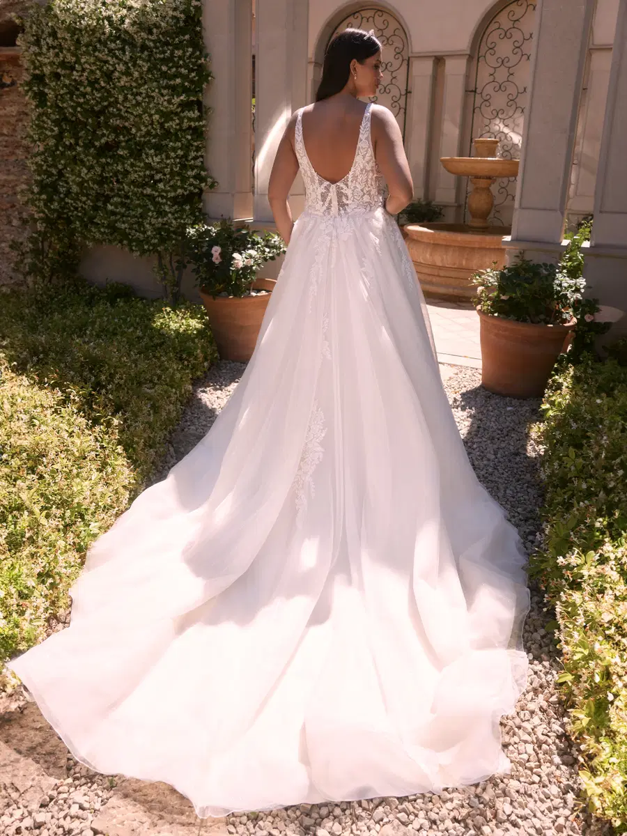 Clorinde c by Bianco Evento - view 4 of 4