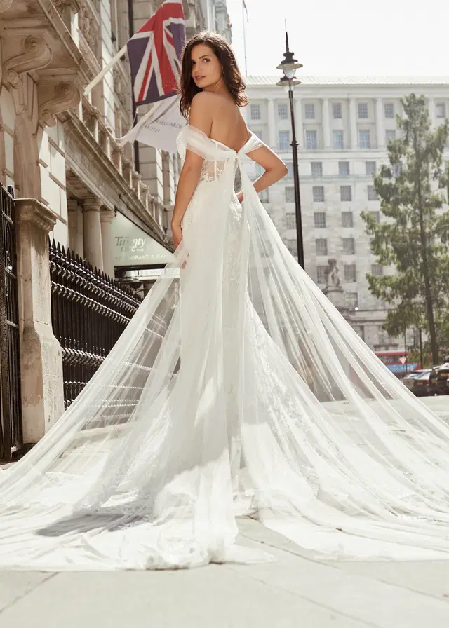 WHITNEY HOUSTON by Dando London - view 3 of 3