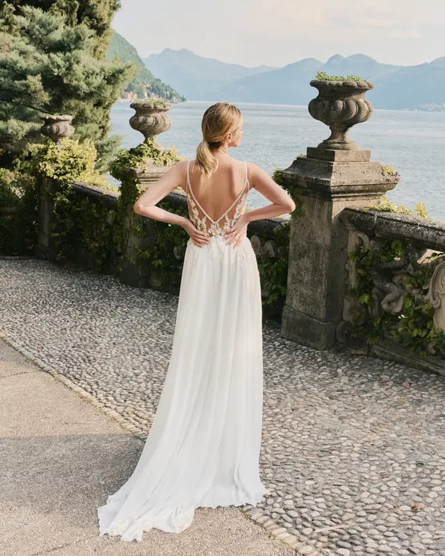 E-5292 by Elizabeth Passion - view 3 of 3
