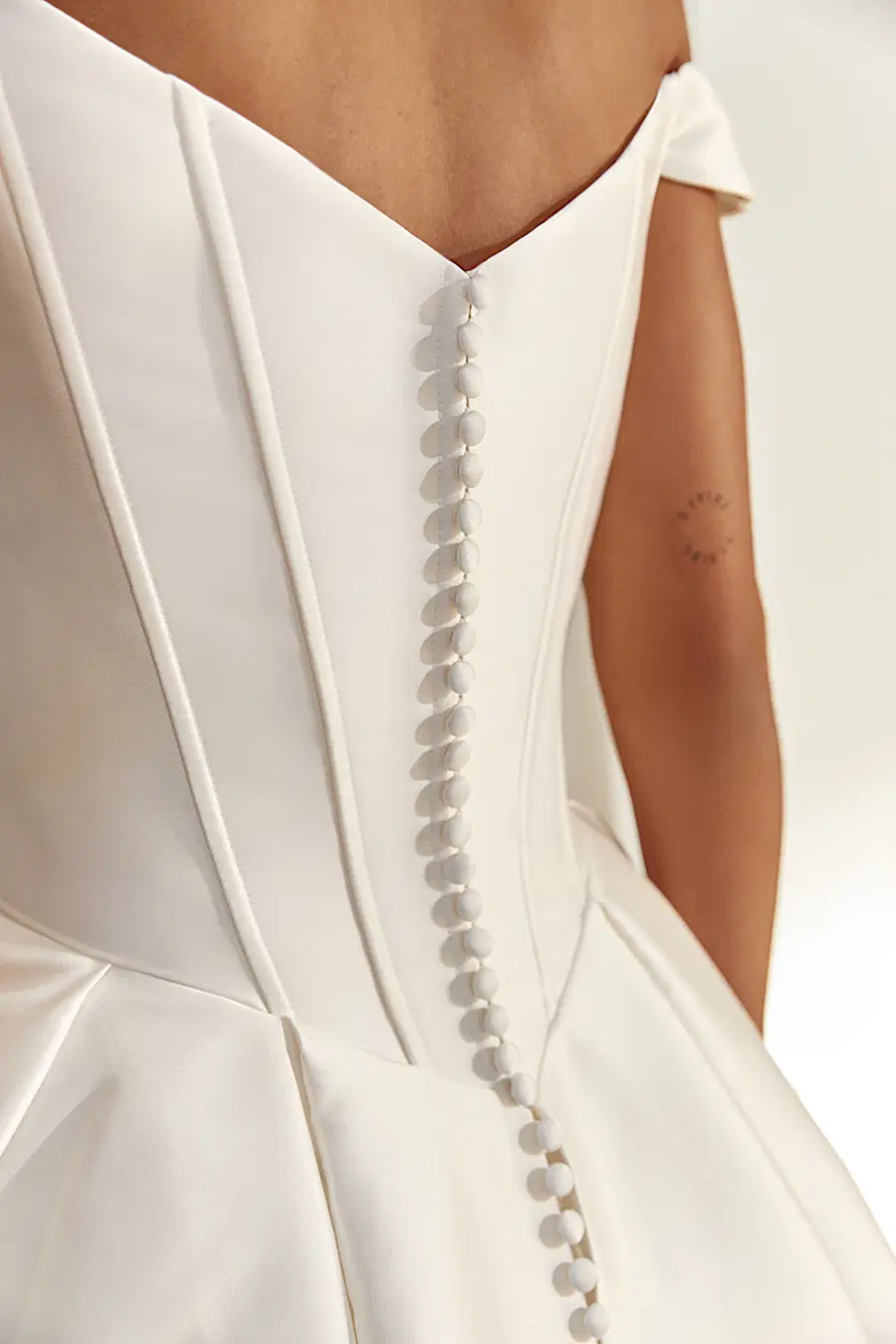 44558 by Sincerity Bridal - view 6 of 9