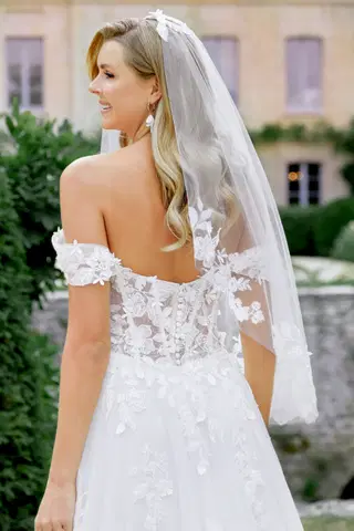 44520 by Sincerity Bridal - view 5 of 7