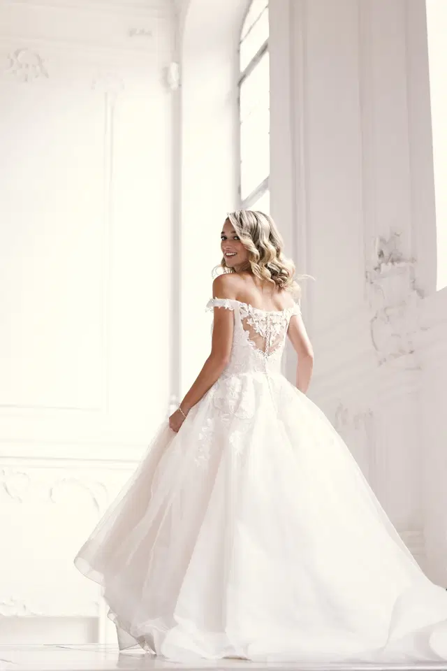 Carlotta by Amo & Luv - view 9 of 10