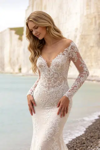 A107 Felicity by Aveline - view 3 of 5