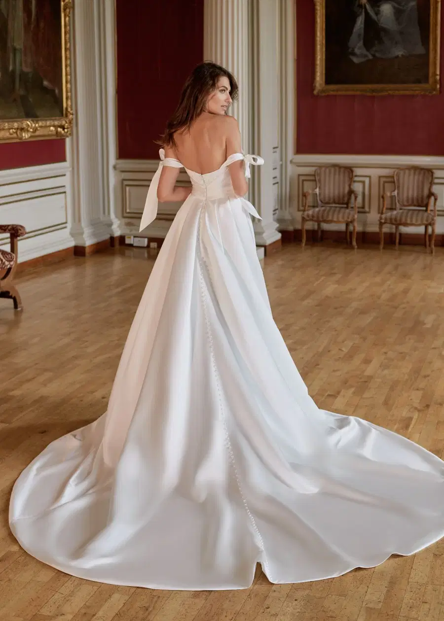 RADIANT by Dando London - view 3 of 3
