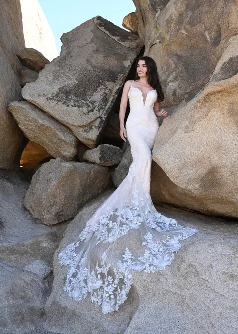 Palmdale wedding dress by Dando London, mermaid, lace