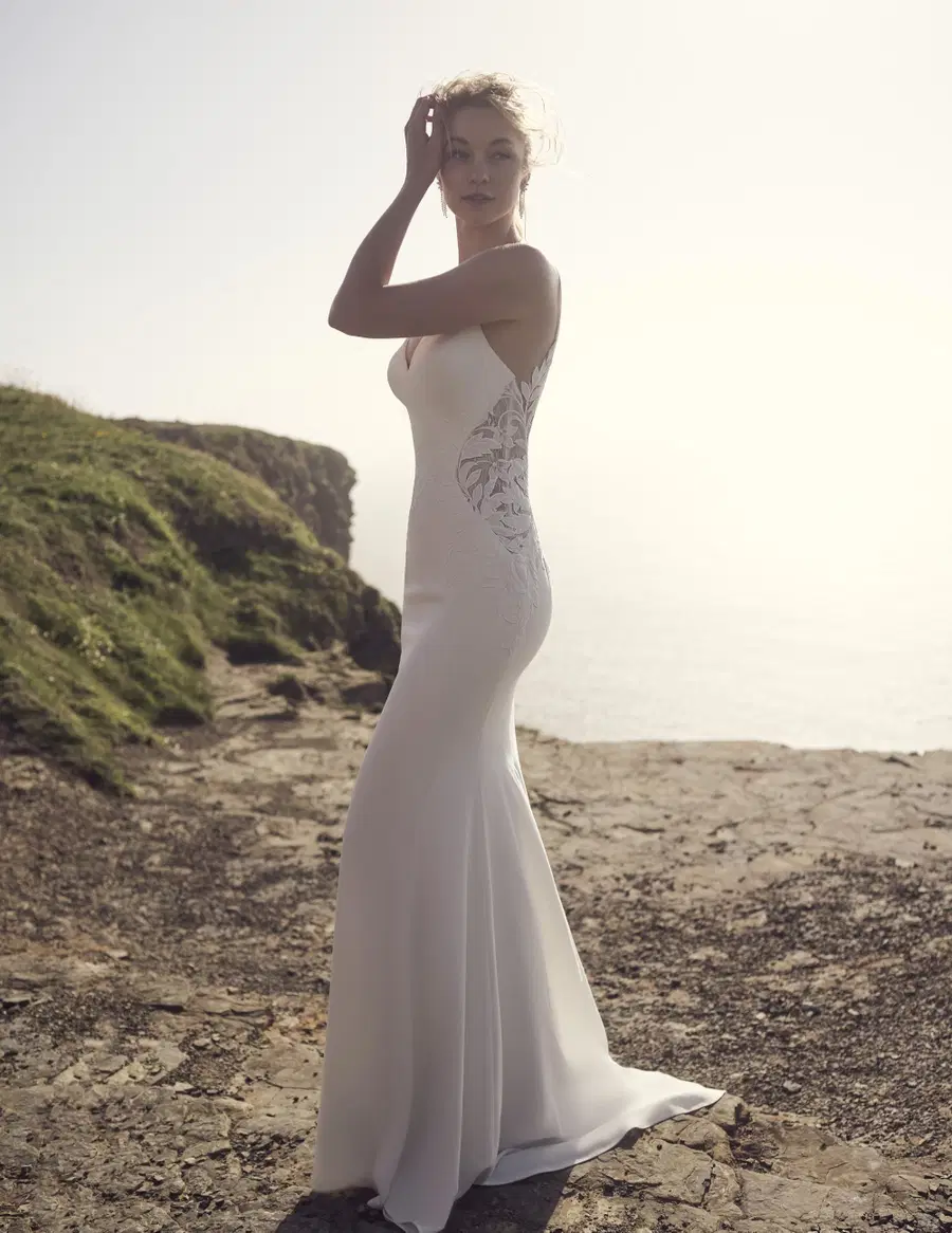 Dionne by Rebecca Ingram - view 3 of 6