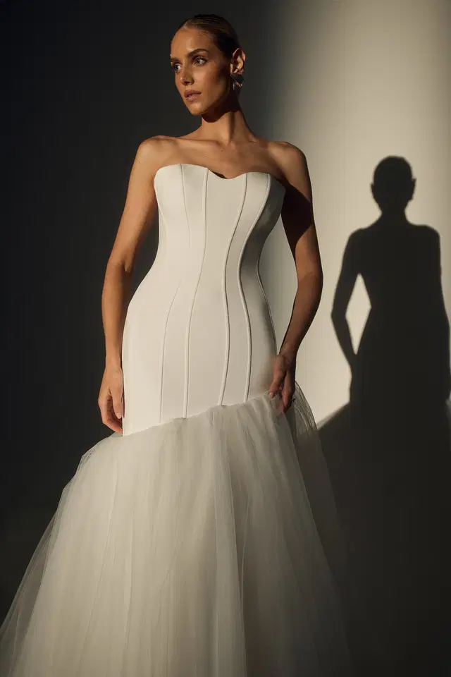 LE167 by Casablanca Bridal - view 3 of 3