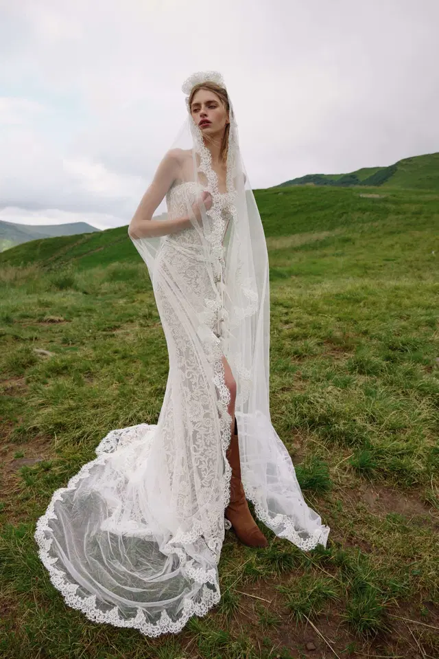 Lavinia by Ariamo Boho - view 2 of 4