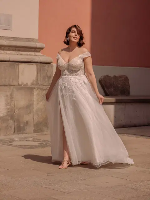 Style LO-472T wedding dress by Agnes, A-line, tulle