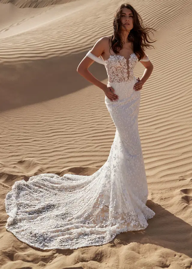 WISTERIA by Dando London: Mermaid silhouette, sweetheart neckline, sleeveless, lace