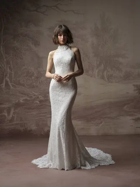 Anya wedding dress by Maggie Sottero, lace, high / halter