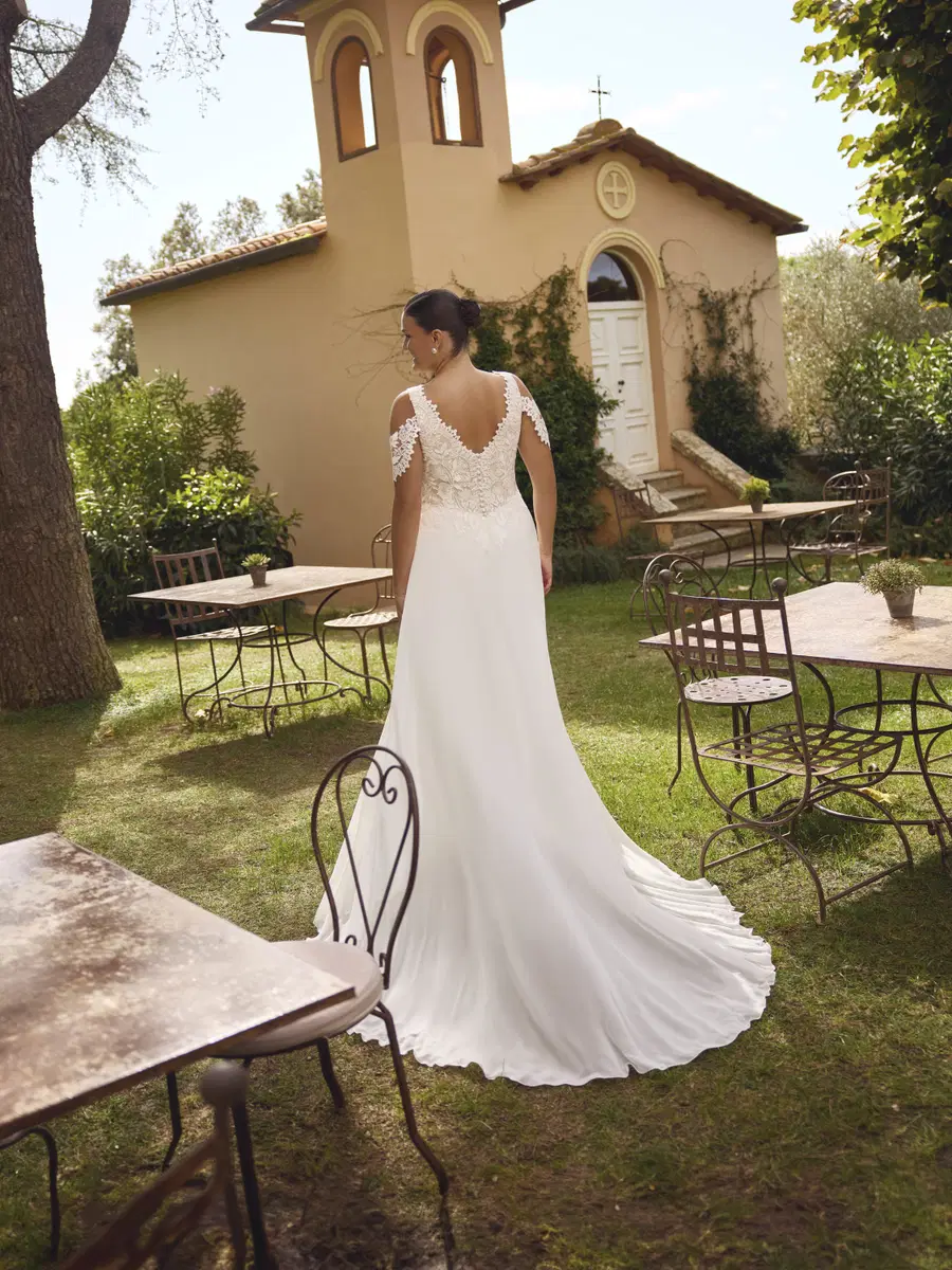 Joy by Modeca Bridal - view 4 of 5