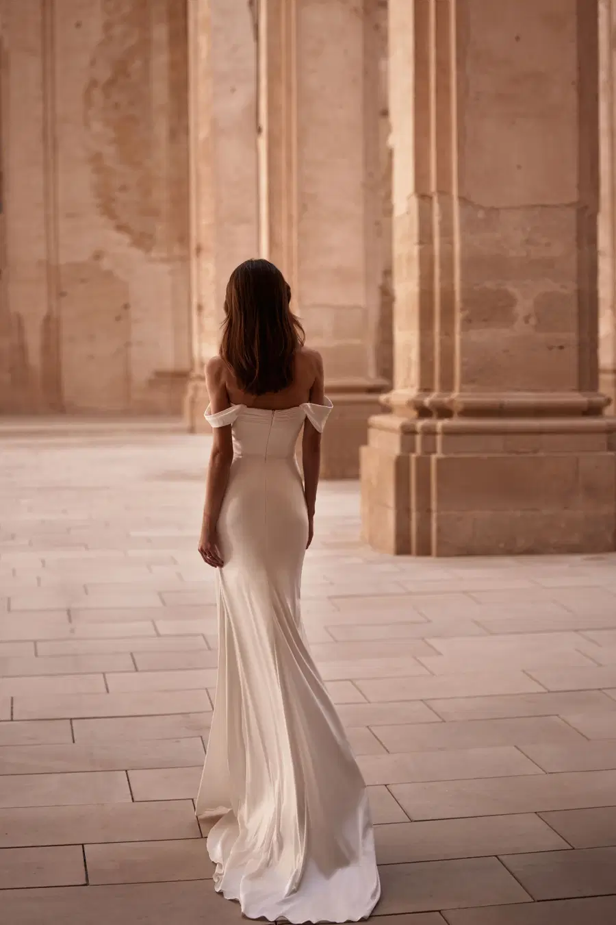 Belgravia by Milla Nova - view 2 of 6
