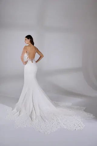 Valentina by Avenue by Josephine Scott - view 2 of 5