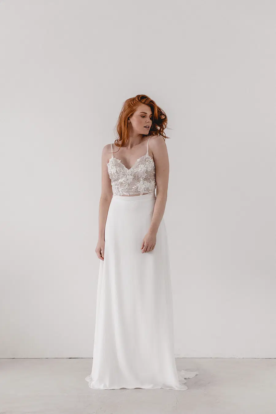 EDDA by Esther Hofmann: A-Line silhouette, sweetheart neckline, sleeveless, chiffon