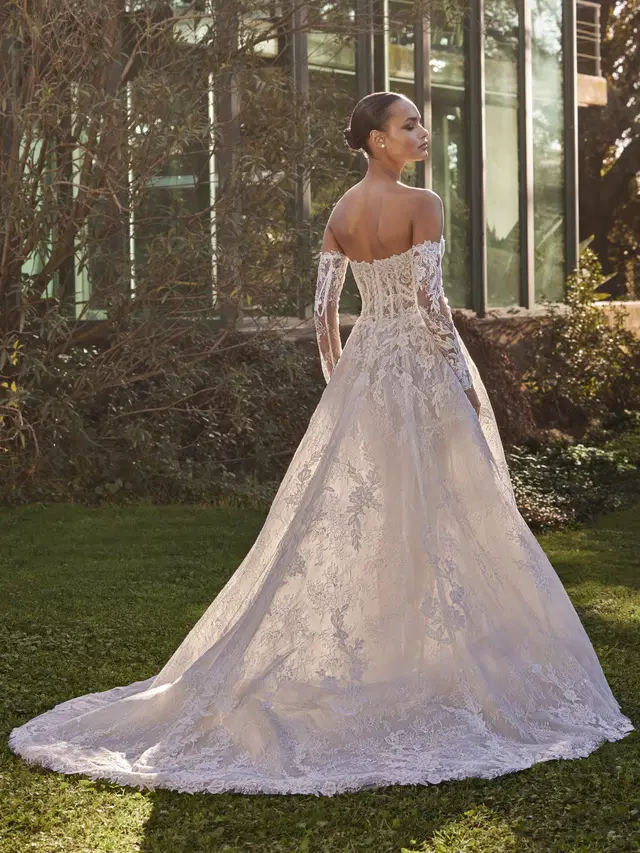 DABRI by Pronovias - view 2 of 4